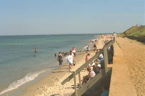 beach01.bmp