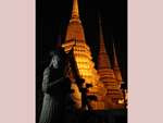 the night shot onto the Great Chedi at Wat Po