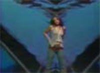 Thalia en Al Fin De Semana singing Y Seguir