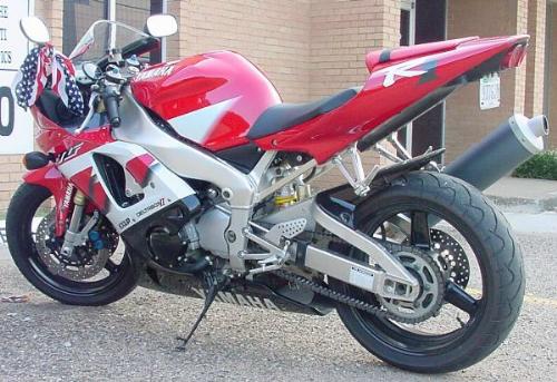 2000 Yamaha R1
