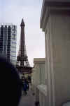 EIFFEL.jpg (891458 bytes)