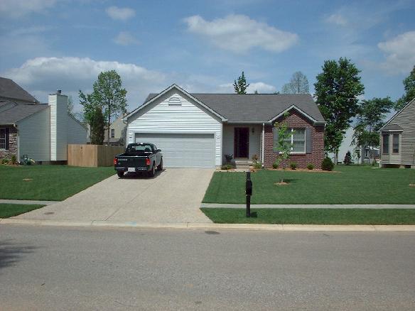 housenew.jpg (40265 bytes)
