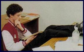 Dustin Diamond reviews Saved by the Bell`s new script.