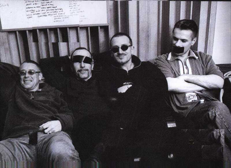 U21998