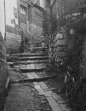 An Alley in Lijiang