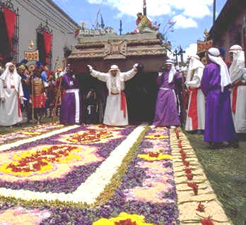 Passing over the alfombras. Copyright Michel Guntern
