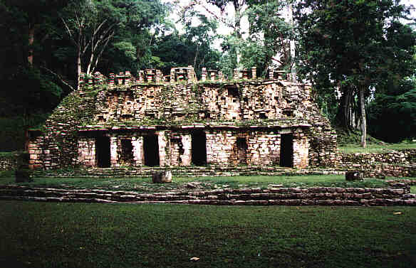 yaxchilan1.jpg