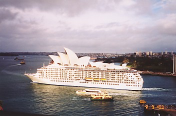 Cruise Liner at Sydney Harbour