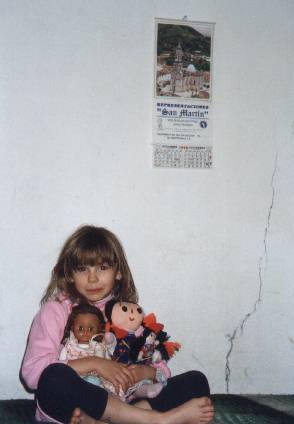 Little Mexican girl 