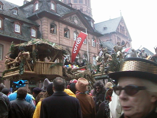carnival08.JPG