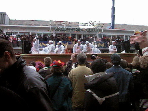 carnival09.JPG