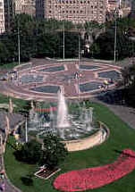 Pl Catalunya BCN.jpg (15949 bytes)