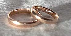 Pierre and Julia's engagement rings
