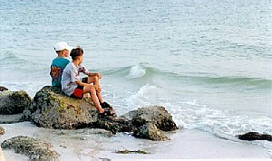 cjatbeach.jpg (24475 bytes)