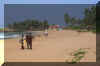beach2.jpg (73868 bytes)