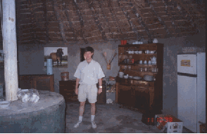 img14.gif (30461 bytes)