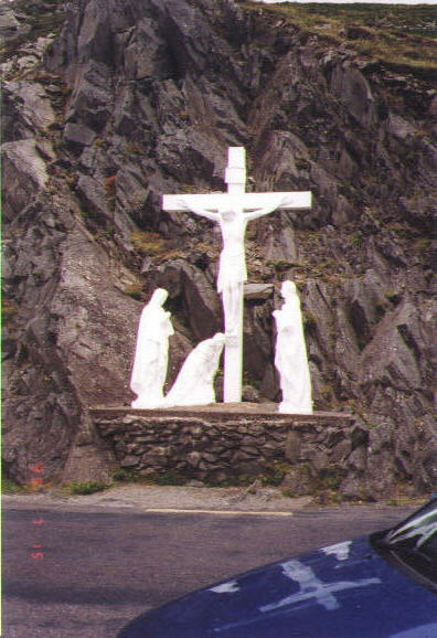 shrine.jpg (94317 bytes)
