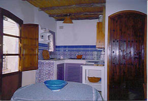 Studio3.jpg (21487 bytes)