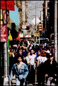 Crowdy broadway