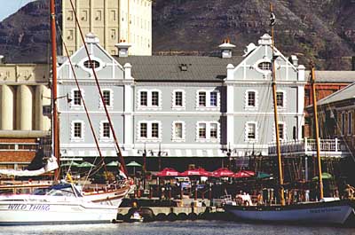 Cape Town Waterfront (33KB)