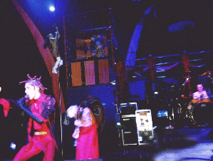 Jane's Addiction at the Universal Amphitheater � 1997 muggles