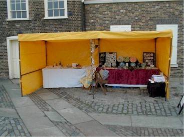 stall3.jpg (37778 bytes)