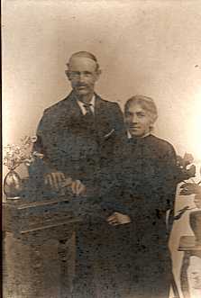 Bowering, Richard and Hester 2.jpg (8962 bytes)