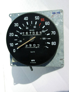 E21 Speedo