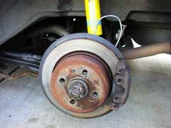 Upgraded rear disc brakes.