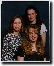 3-girls.jpg - 12.0 K