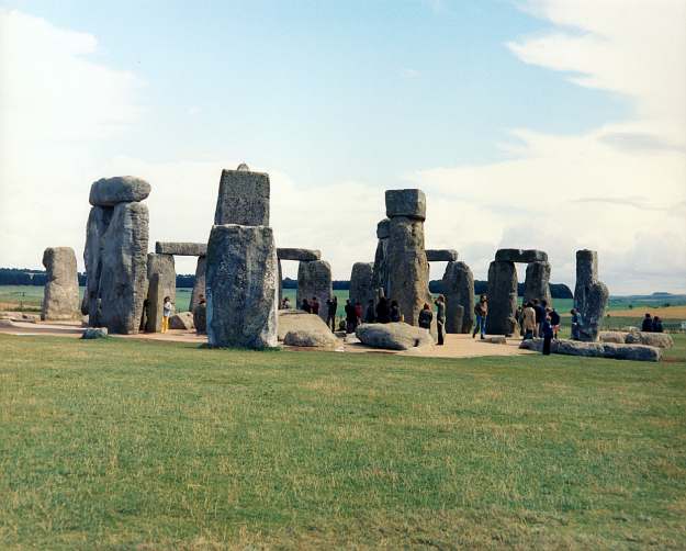 Picture &copy; Steve Bostwick (see www.wallart.com)