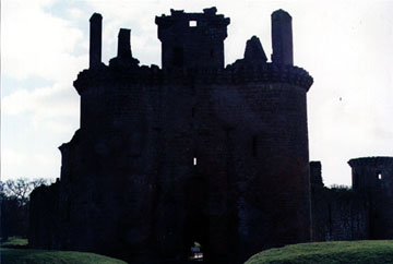 liontower.jpg (18135 bytes)