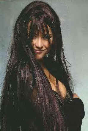 razor.bmp (390774 bytes)