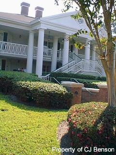 02m Dixie Landings.jpg (27015 bytes)