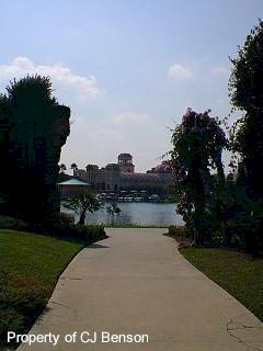 22h Coronado.jpg (13700 bytes)