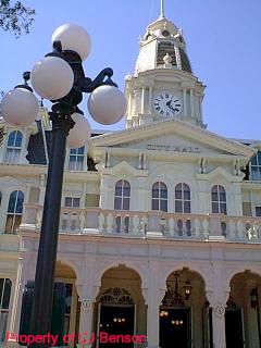 City Hall MainstreetWeb.jpg (18152 bytes)