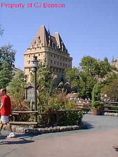Epcot Canada.jpg (20869 bytes)
