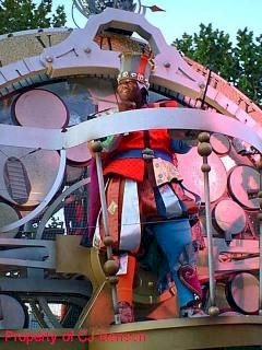 Epcot TapestryDrums.jpg (25070 bytes)