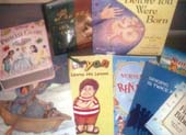 Tintin: I also read a lot of books to Antonia kahit nasa tiyan pa lang siya. Favorite ni Julius basahin kay Antonia ay Prayers from a Dad's Heart & Before You Were Born. Ako naman yung BIBLE, BRYAN BOOK which I wrote, and Nursery Rhymes. Madalas din namin kantahan si Antonia ng ABC...