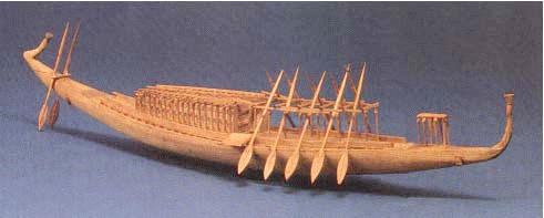 BARCO DA PIRÂMIDE DE KÉOPS