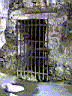 Porte_grotte.jpg
