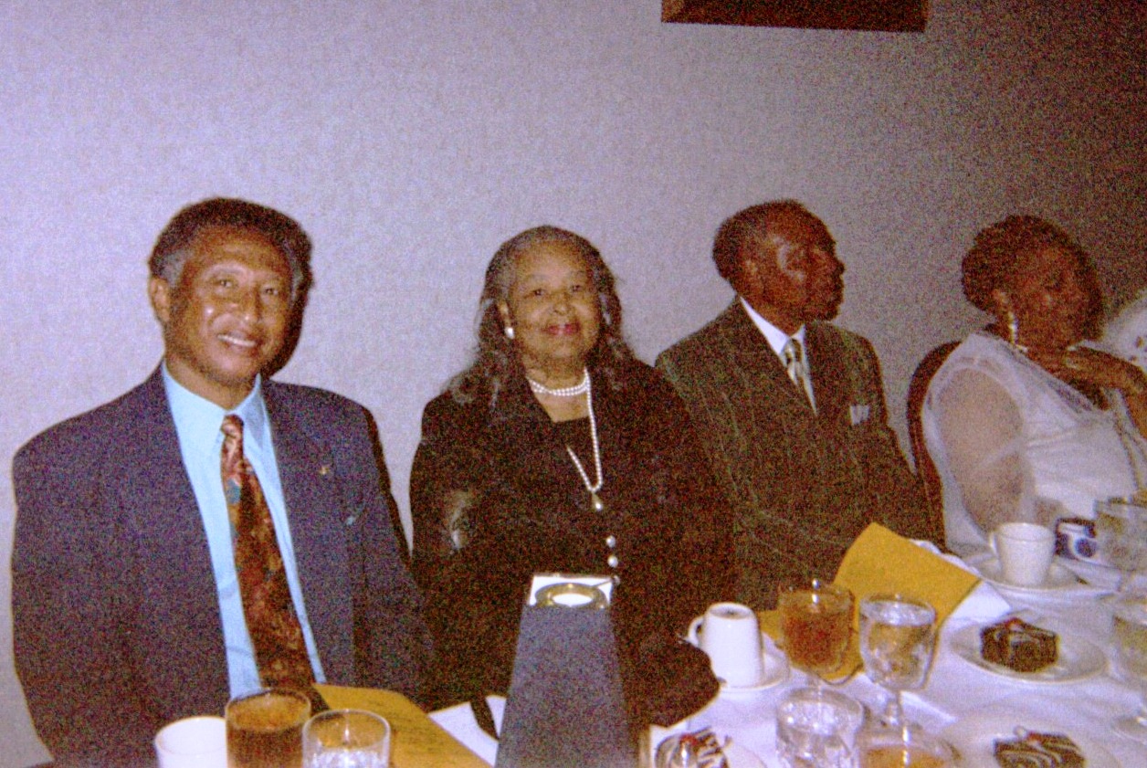 Earl/Pearl/Leejr/wife