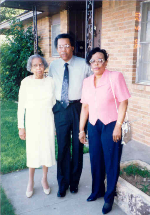 Lamar Family