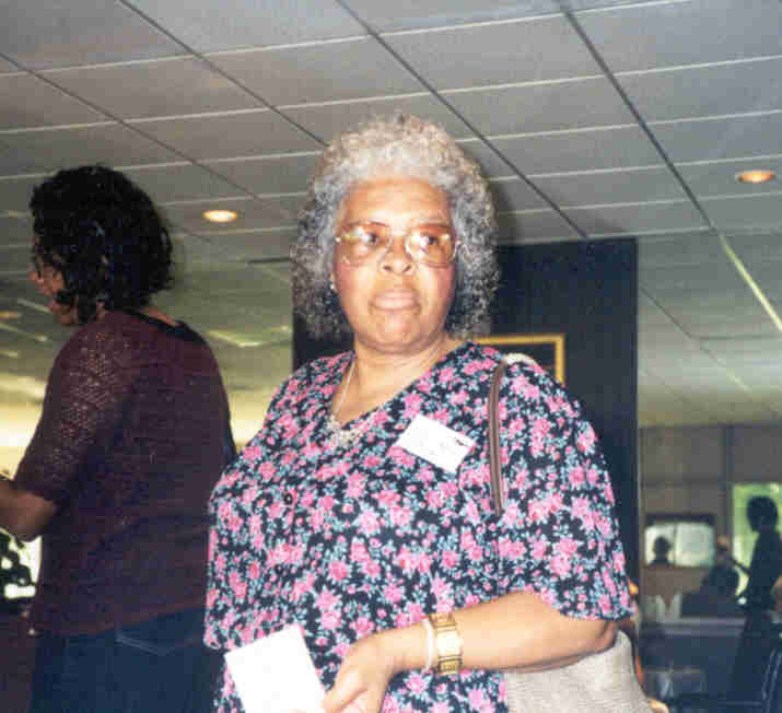 Viola Haynes Petersen