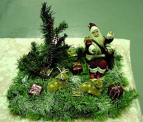 /user/santawreath.jpg