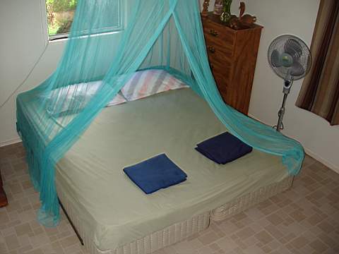 Double Bed Room (Yellow House)