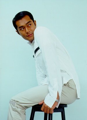 LOUIS pic from TVB Mag Interview