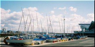 Enoshima Yacht Club