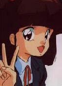 Yagami sorridente