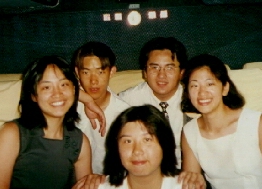 friends2.jpg (48677 bytes)